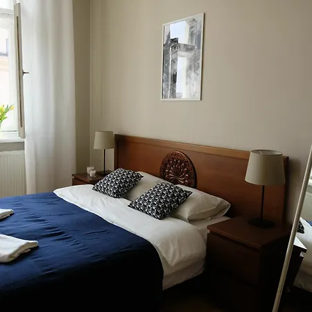 Apartman Plac Dominikanski By Hashtag Krakkó